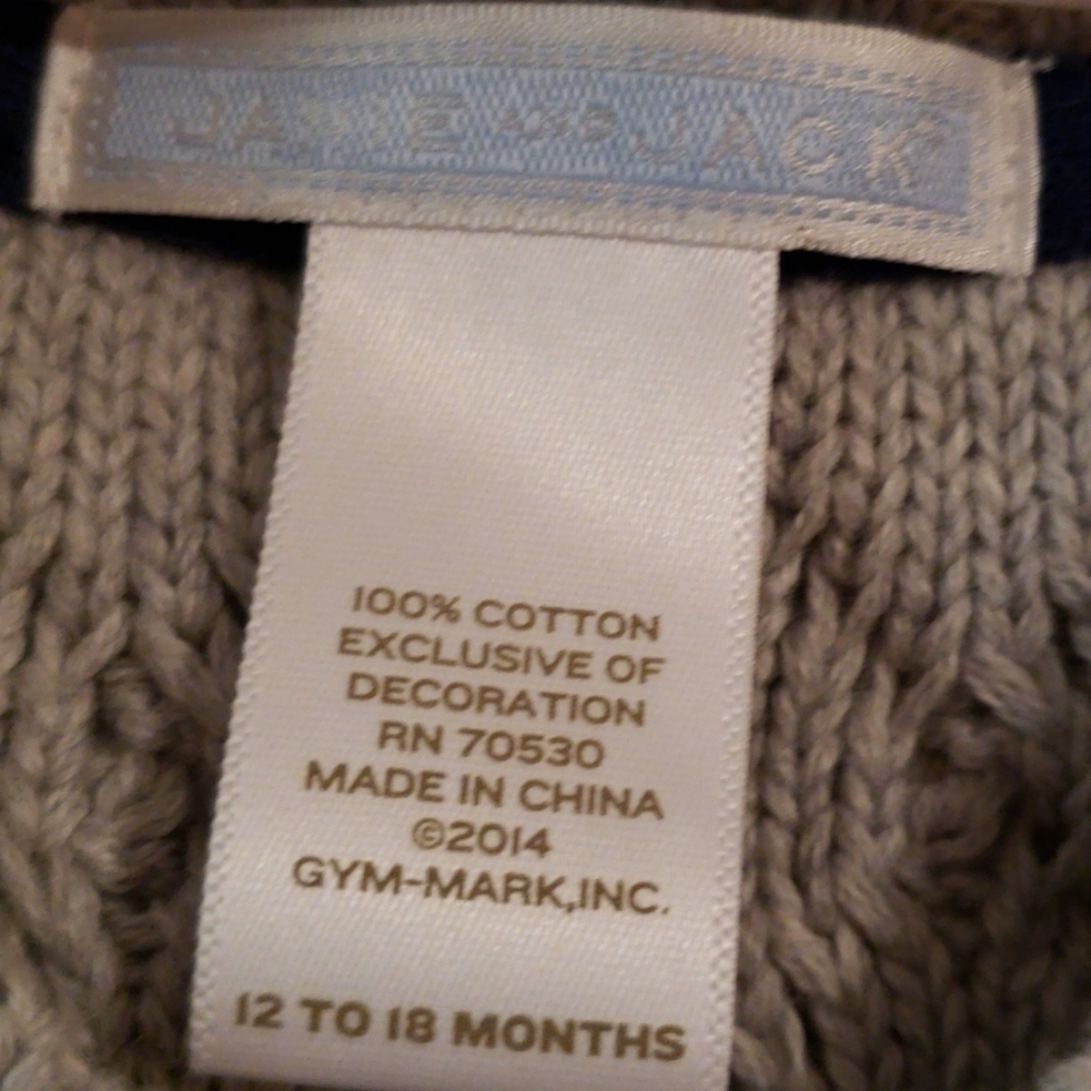 𝅺JANIE and Jack Gray Cable Knit Sweater Vest - Picture 3 of 7